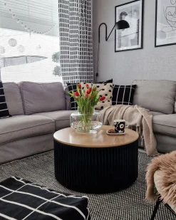 Couchtisch Heller Holzfarbton / Schwarz O 70 Cm Mit Stauraum Kirkwood