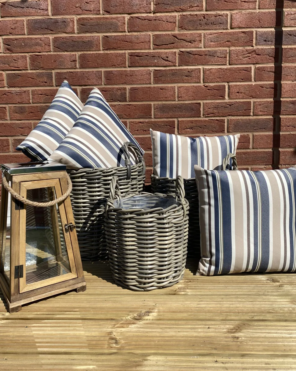 Gartenkissen Dunkelblau-Beige Gestreift 40 X 40 Cm 2Er Set Kastos