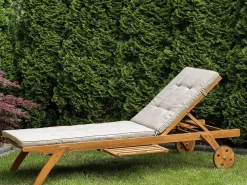 Gartenliege Akazienholz Hellbraun Auflage Beige Rollbar Cesana