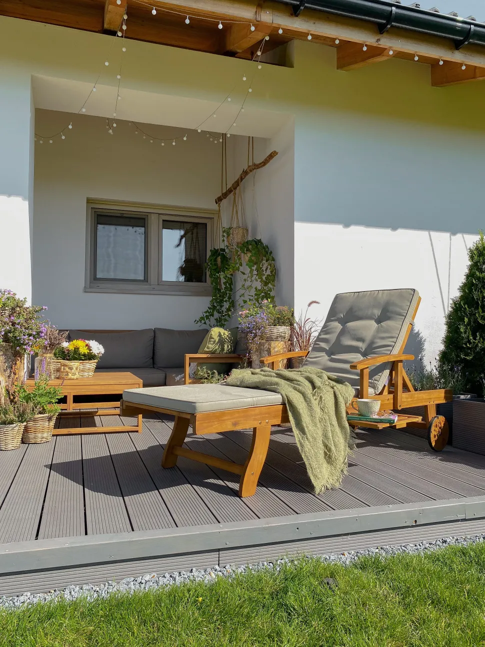 Gartenliege Akazienholz Hellbraun Auflage Grau-Beige Rollbar Java