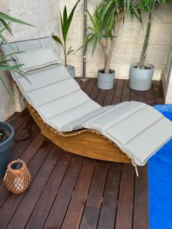 Gartenliege Akazienholz Hellbraun Auflage Taupe Brescia