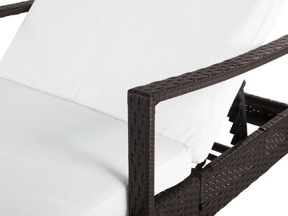 Gartenliege Rattan Braun Auflage Weis Vasto