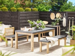 Gartenmöbel Set Beton / Akazienholz Grau Tisch Mit 2 Banken Ostuni