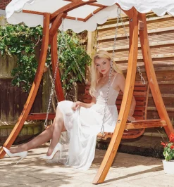 Gartenschaukel Larchenholz Dunkelbraun Sonnendach Beige Andria