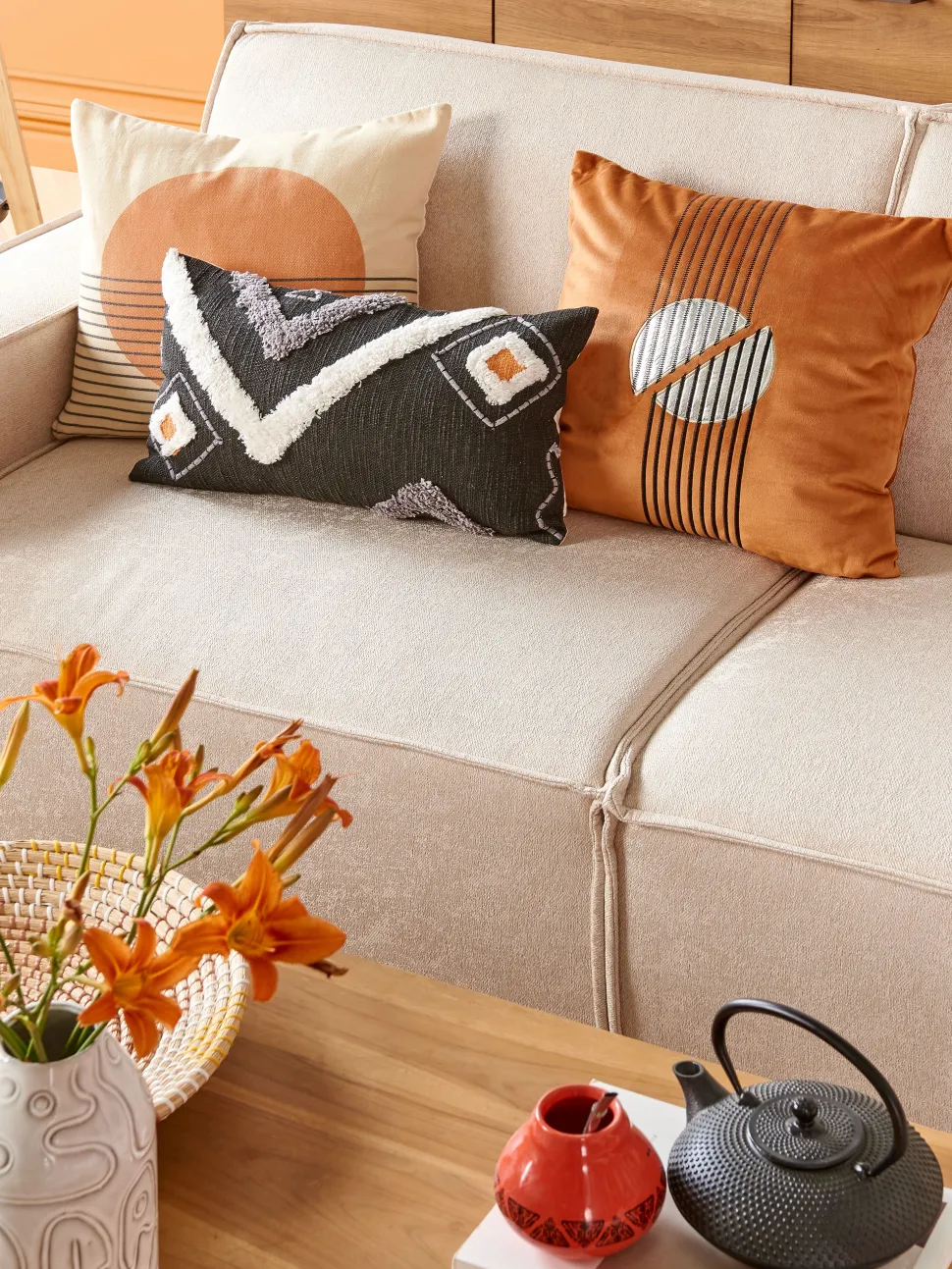 Left Hand Fabric Corner Sofa Bed Beige Romedal