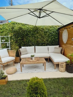 Lounge Set Akazienholz Hellbraun 4-Sitzer Auflagen Cremeweis Cremona