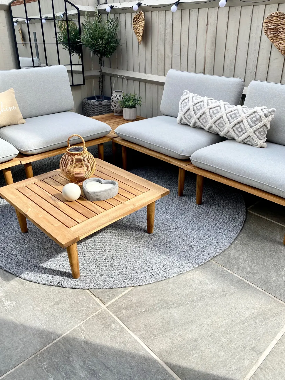 Lounge Set Akazienholz Hellbraun 4-Sitzer Modular Auflagen Hellgrau Frascati