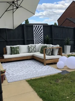 Lounge Set Akazienholz 5-Sitzer Auflagen Rechtseitig Cremeweis Marettimo