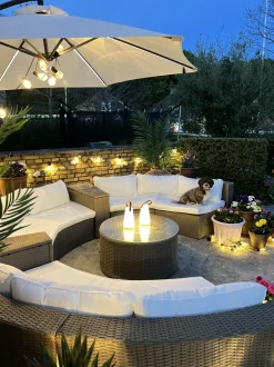 Lounge Set Rattan Hellbraun 9-Sitzer Rund Auflagen Weis Severo