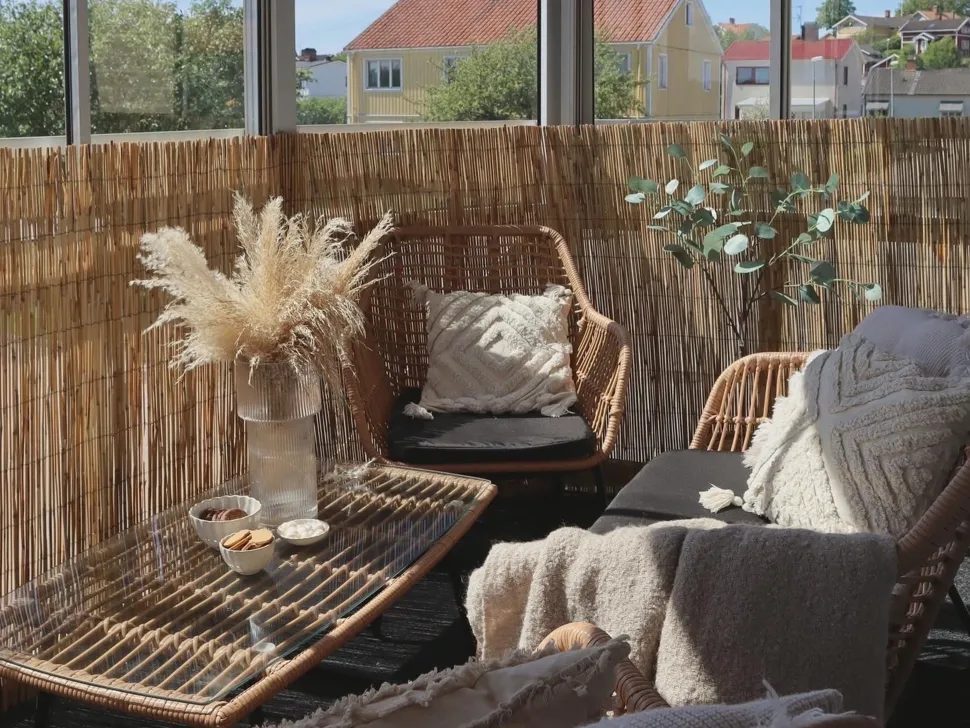 Lounge Set Rattan Naturlich 4-Sitzer Auflagen Schwarz Minori