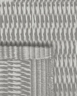 Outdoor Teppich Grau 60 X 105 Cm Kariertes Muster Kurzflor Jalna