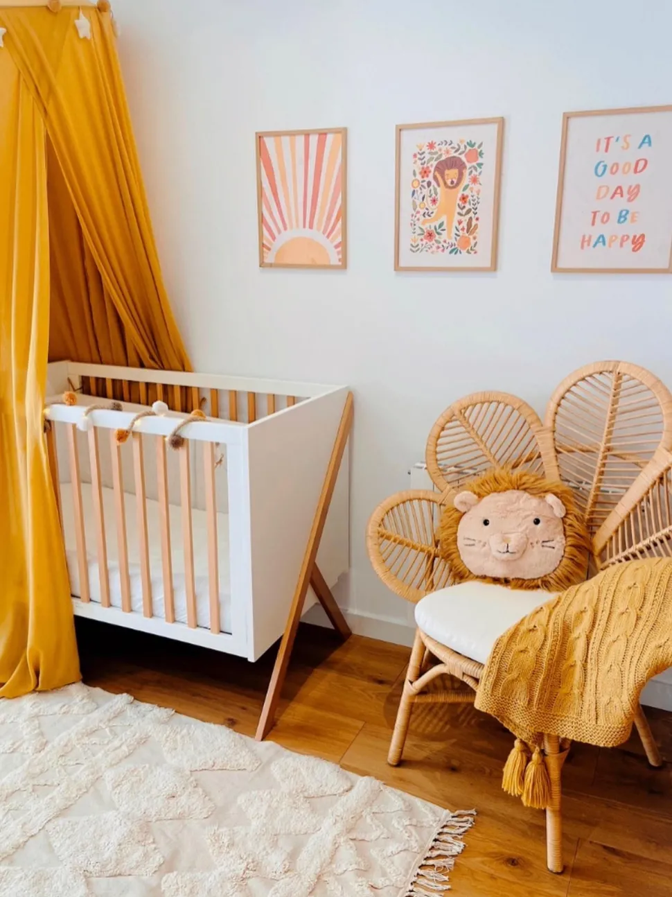 Rattanstuhl Naturlich Auflage Beige Pfauform Florentine
