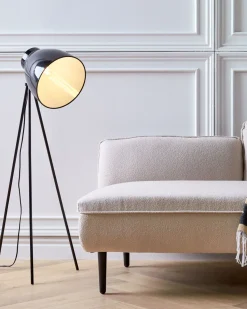 Right Hand Boucle Chaise Lounge Light Beige Chevannes