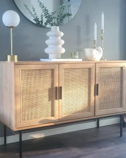 Sideboard Heller Holzfarbton 3 Rattan-Turen Pasco