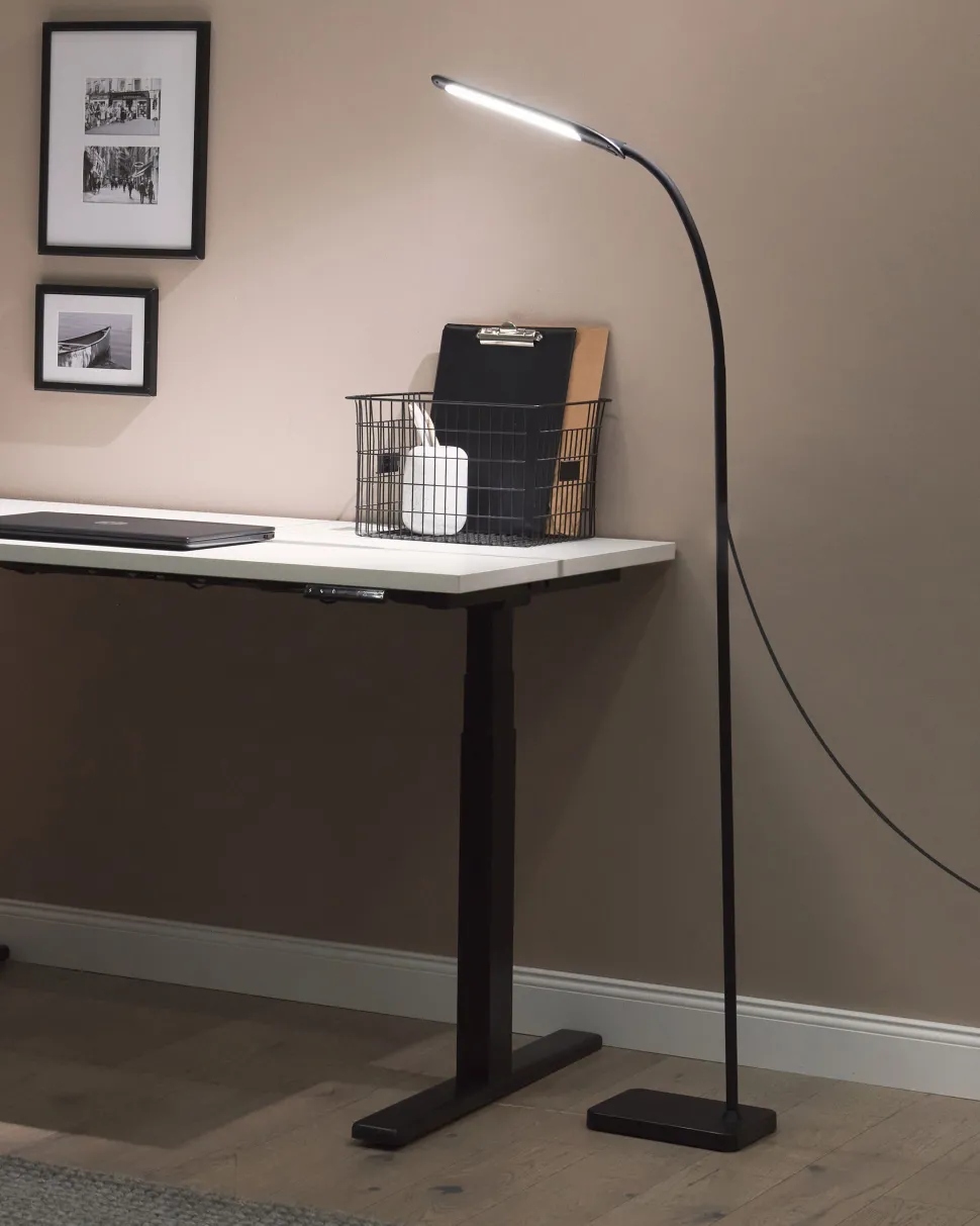 Steh- / Tischlampe Led Schwarz 174 Cm Rechteckig Verstellbar Norma