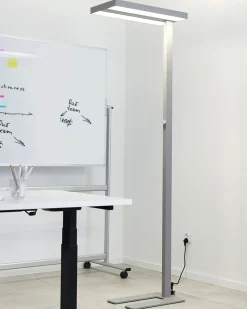 Stehlampe Led Metall Silber 197 Cm Rechteckig Taurus