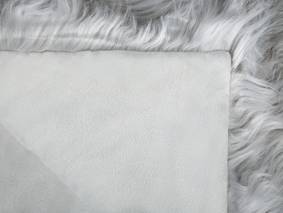 Tagesdecke Felloptik Hellgrau 200 X 220 Cm Delice