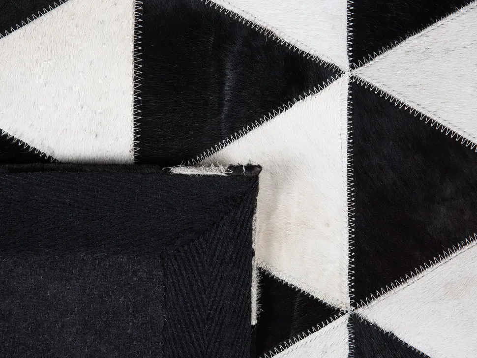 Teppich Kuhfell Schwarz-Weis 160 X 230 Cm Geometrisches Muster Odemis