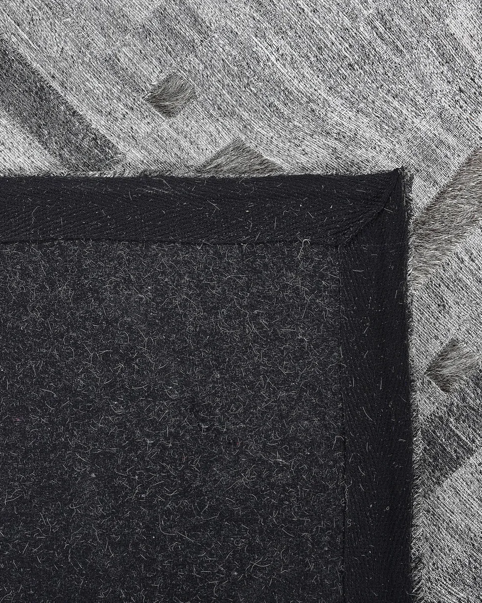 Teppich Leder Grau 140 X 200 Cm Kurzflor Dara
