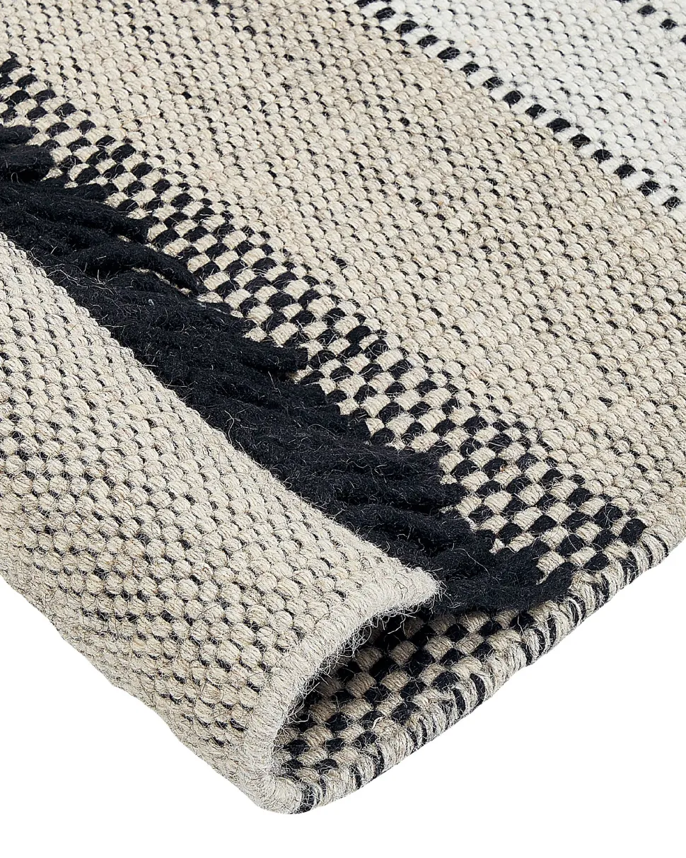 Teppich Wolle Beige / Schwarz 160 X 230 Cm Kurzflor Yazlik