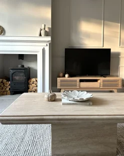 Tv-Mobel Heller Holzfarbton 149 X 36 X 44 Cm Detroit